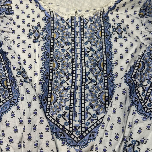 Anthropologie Bohemian Blue and White Women's Top - Picture 3 of 7